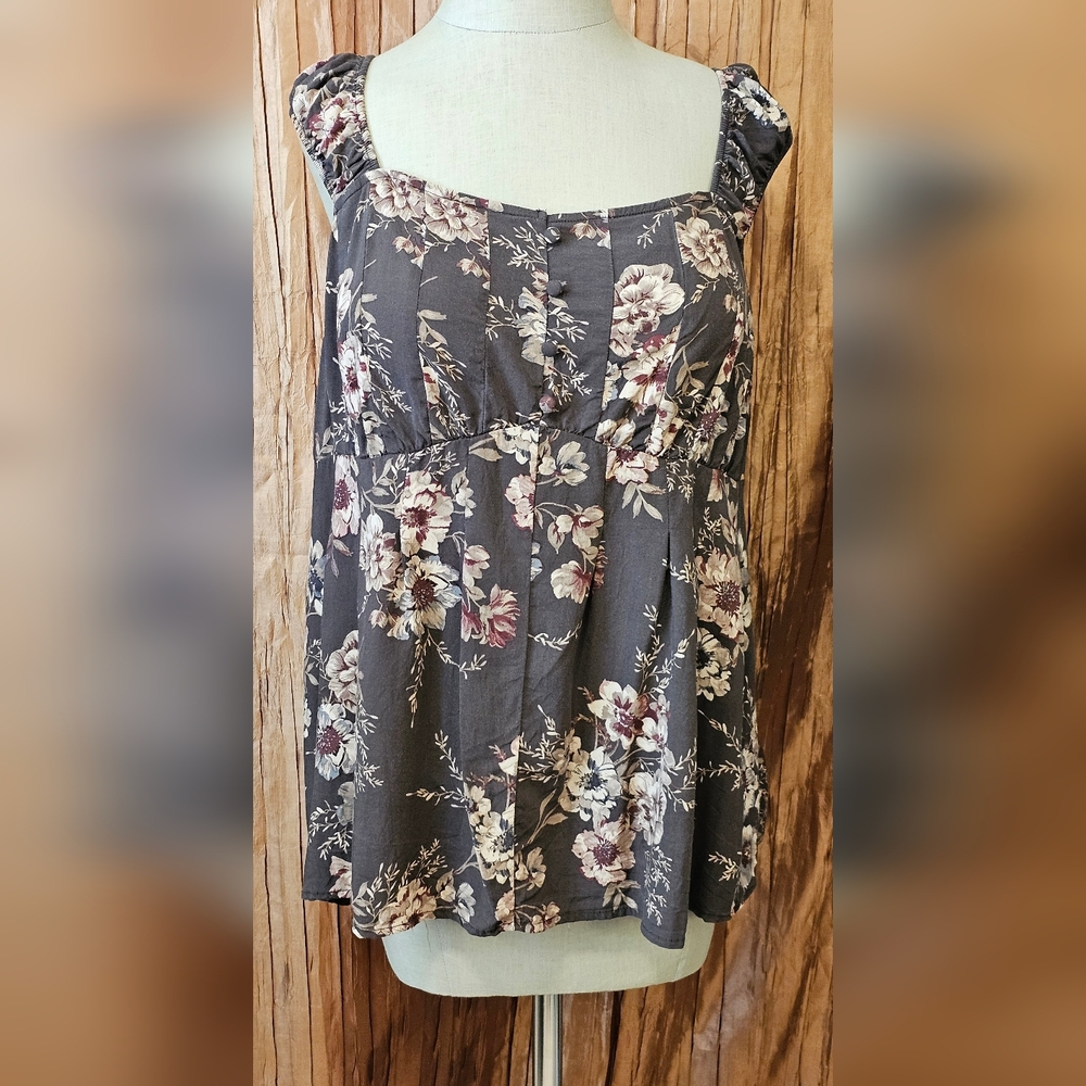 Torrid Dark Floral Blouse - Charcoal Brown